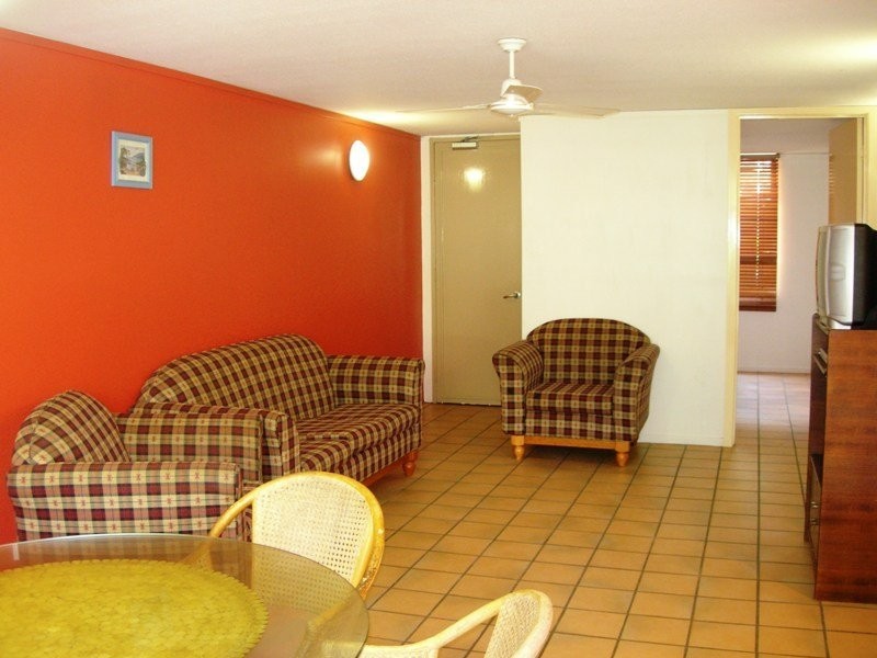 Unit 8/9 Rainbow Shores Drive, Rainbow Beach QLD 4581