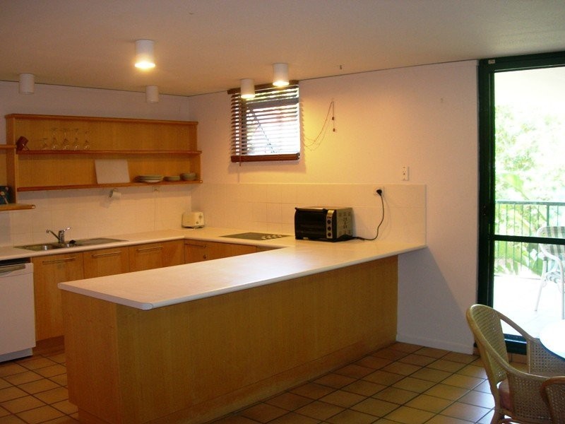 Unit 8/9 Rainbow Shores Drive, Rainbow Beach QLD 4581