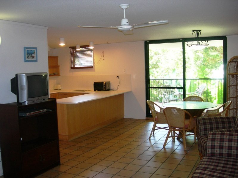 Unit 8/9 Rainbow Shores Drive, Rainbow Beach QLD 4581