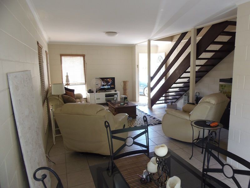 Unit 1/29 Rumbalara Avenue, Rainbow Beach QLD 4581