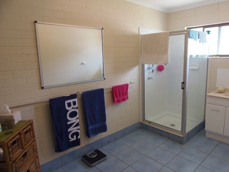 Unit 1/29 Rumbalara Avenue, Rainbow Beach QLD 4581