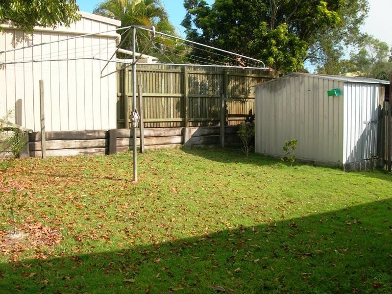 Duplex 2/43 Carlo Road, Rainbow Beach QLD 4581