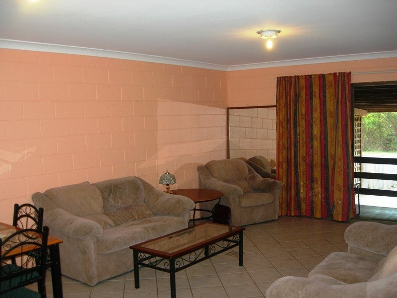 Duplex 2/43 Carlo Road, Rainbow Beach QLD 4581