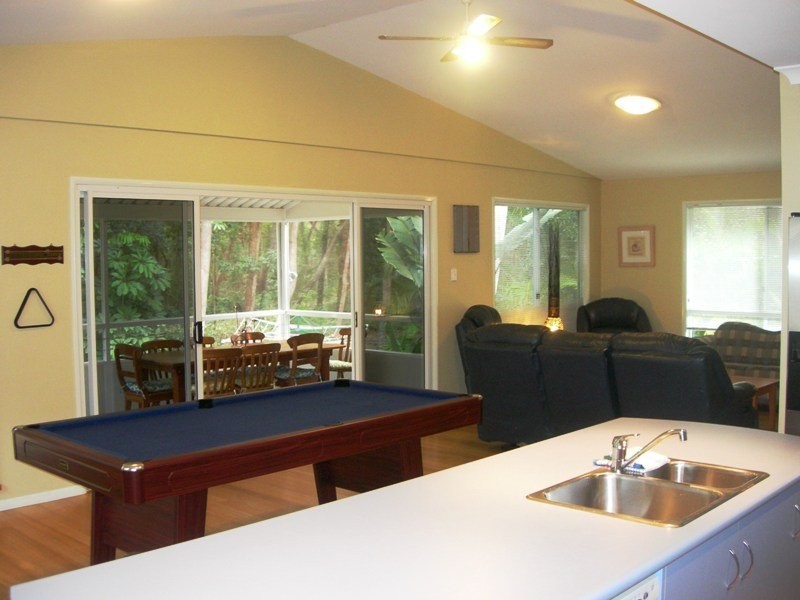 6 Belle Court, Rainbow Beach QLD 4581