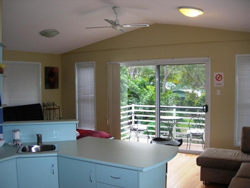 6 Belle Court, Rainbow Beach QLD 4581