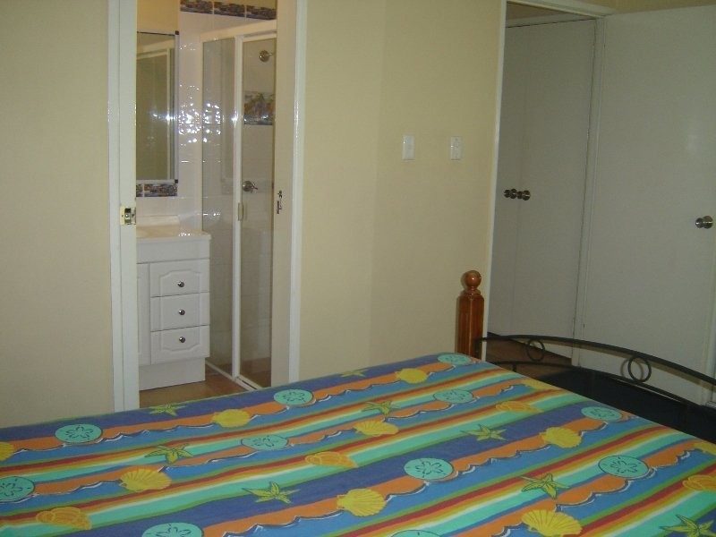 2 Rumbalara Avenue, Rainbow Beach QLD 4581