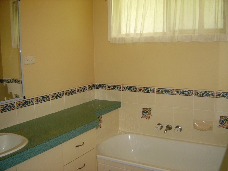 2 Rumbalara Avenue, Rainbow Beach QLD 4581