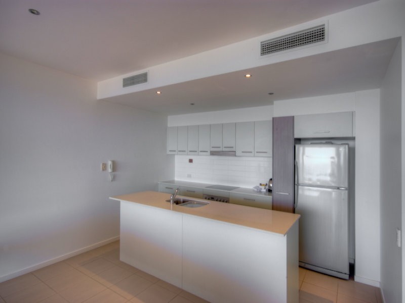 8/3 Ocean View Parade, Rainbow Beach QLD 4581