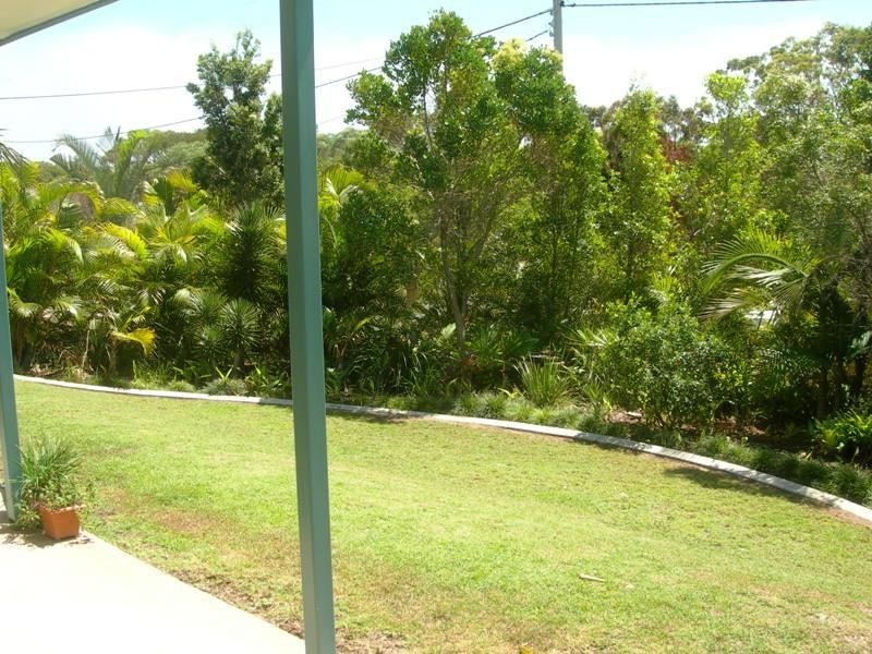 27 Carlo Road, Rainbow Beach QLD 4581