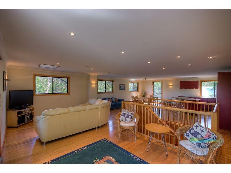 19 Belle Court, Rainbow Beach QLD 4581