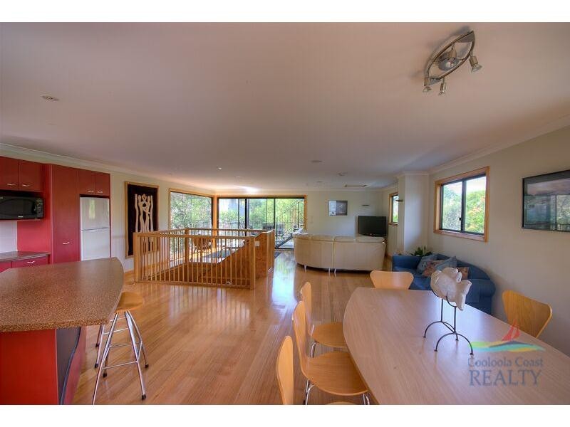 19 Belle Court, Rainbow Beach QLD 4581