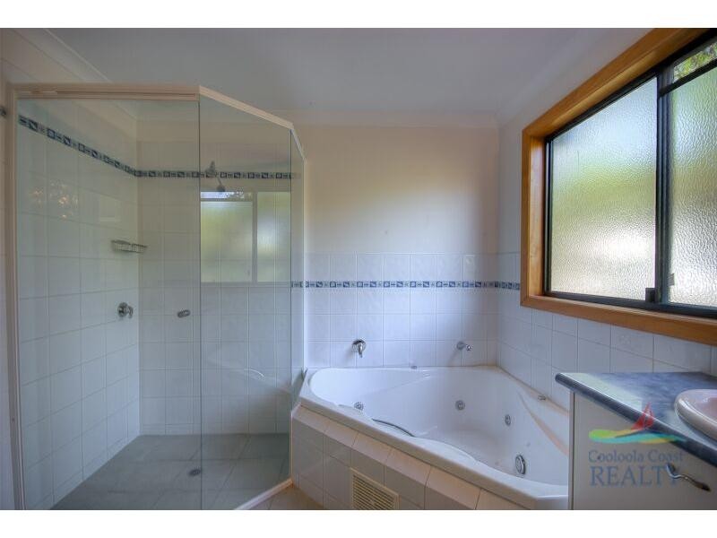 19 Belle Court, Rainbow Beach QLD 4581