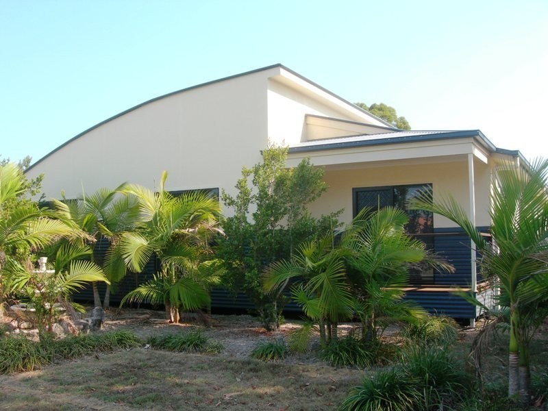 44 Cypress Avenue, Rainbow Beach QLD 4581