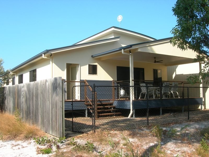 44 Cypress Avenue, Rainbow Beach QLD 4581