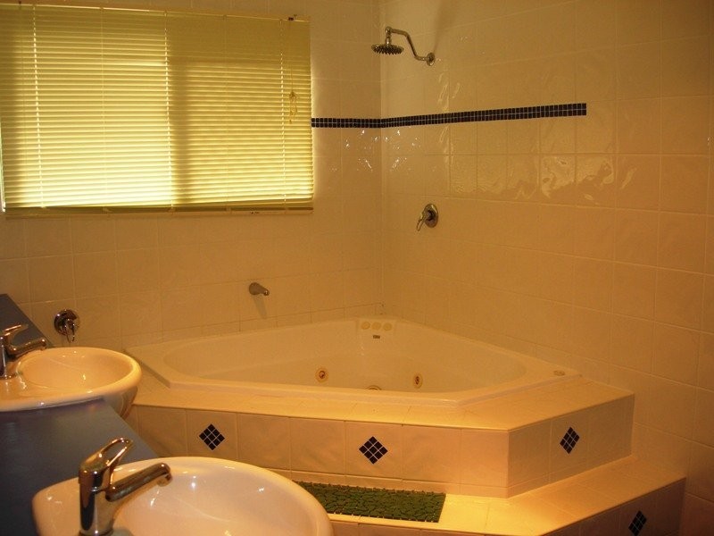 44 Cypress Avenue, Rainbow Beach QLD 4581