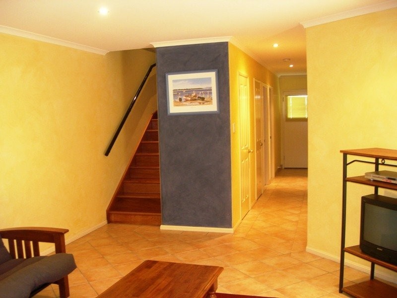 2/6 Indigo Avenue, Rainbow Beach QLD 4581