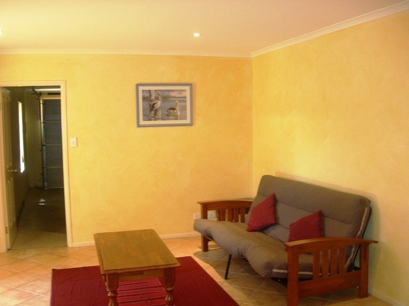 2/6 Indigo Avenue, Rainbow Beach QLD 4581