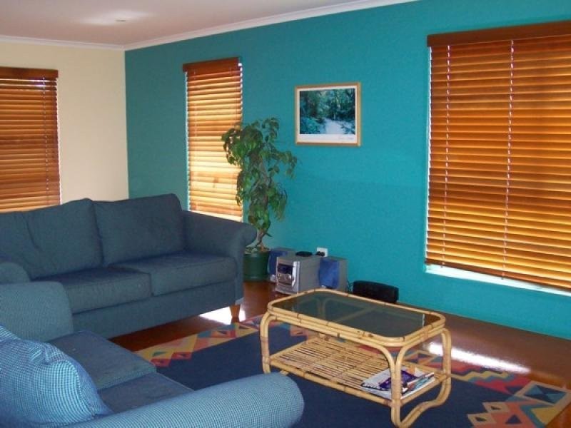 2/35 Manooka Drive, Rainbow Beach QLD 4581