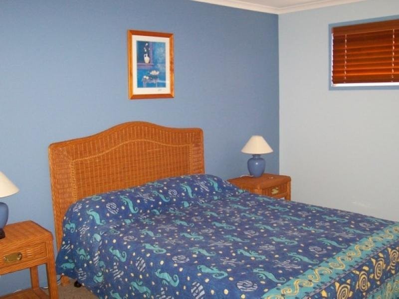 2/35 Manooka Drive, Rainbow Beach QLD 4581