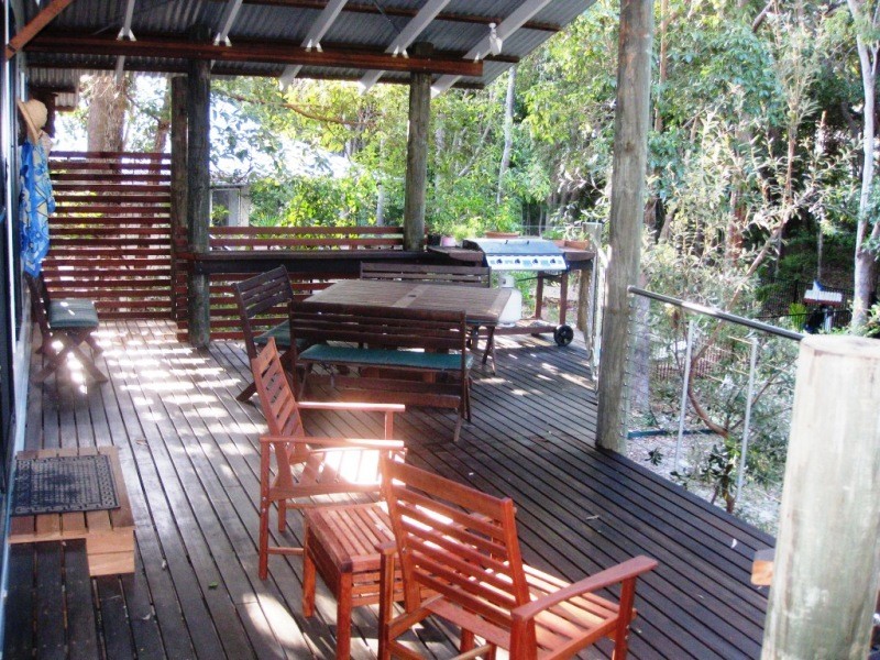 9 Naiad Court, Rainbow Beach QLD 4581