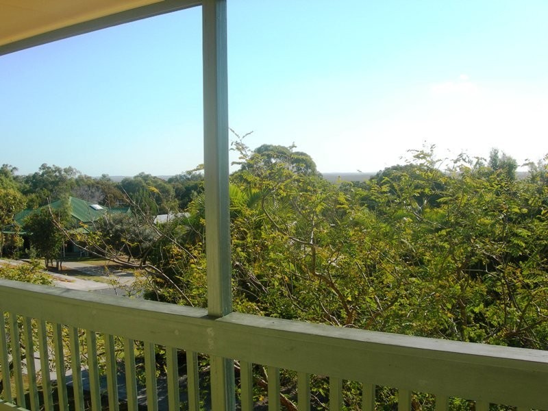 1 Coolberry Court, Rainbow Beach QLD 4581