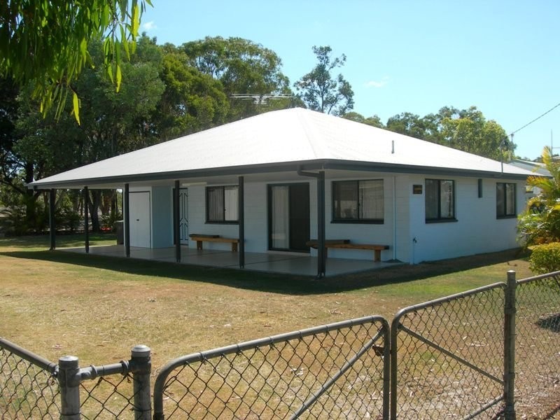 16 Cypress Avenue, Rainbow Beach QLD 4581