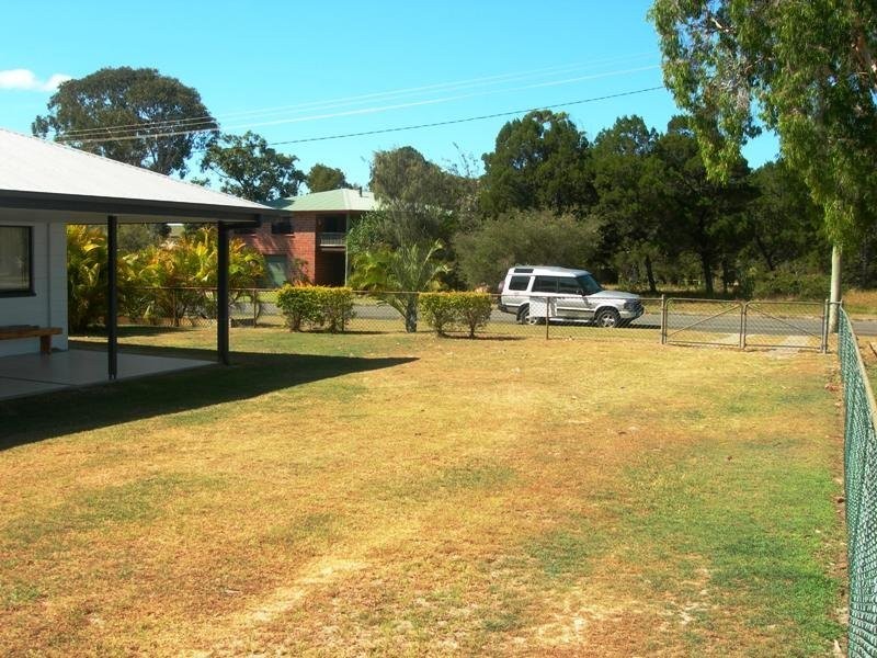 16 Cypress Avenue, Rainbow Beach QLD 4581