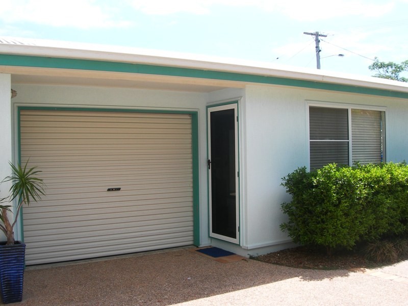 1/4 Ilmenite Avenue, Rainbow Beach QLD 4581