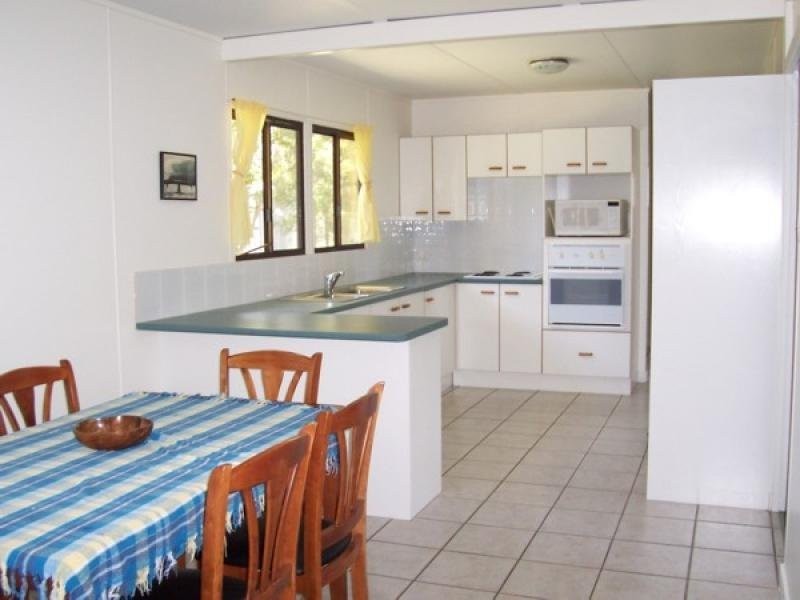 10 Prospect Place, Rainbow Beach QLD 4581