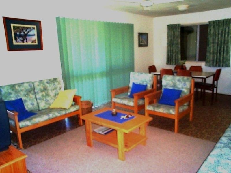 1/7 Zircon Street, Rainbow Beach QLD 4581