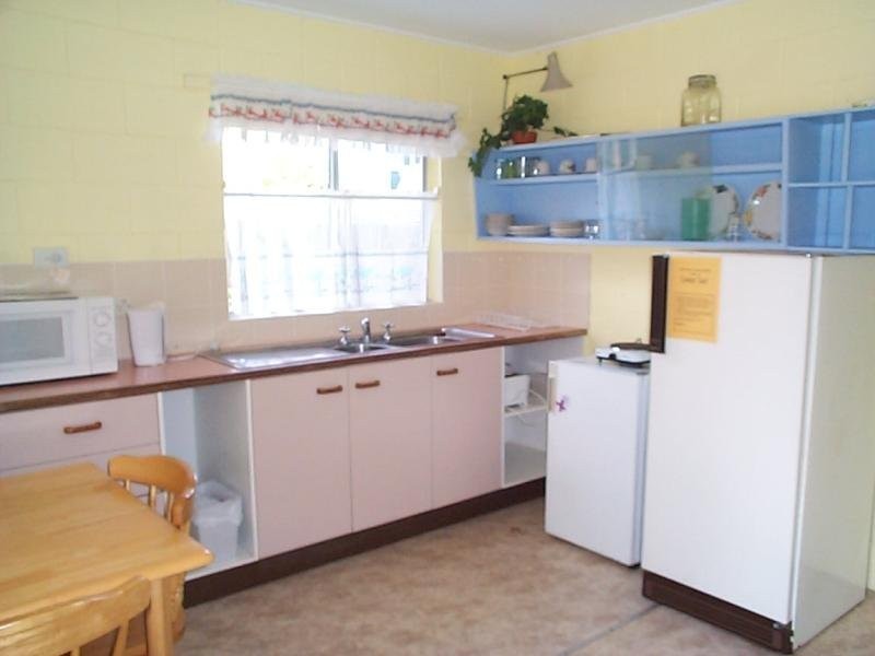 2/5 Indigo Street, Rainbow Beach QLD 4581