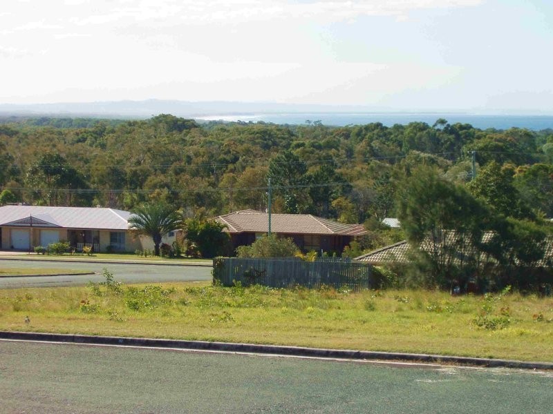 43 Manooka Drive, Rainbow Beach QLD 4581