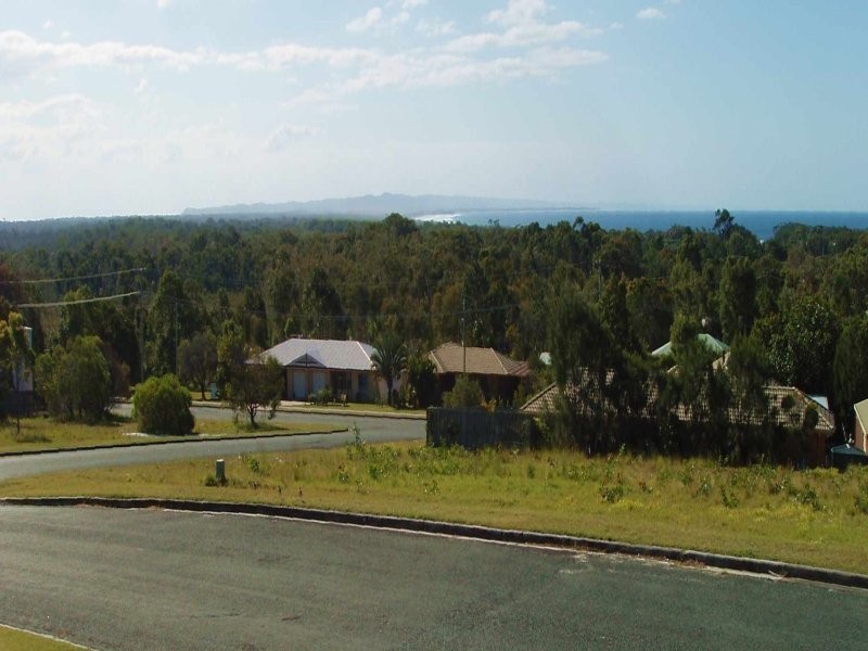 43 Manooka Drive, Rainbow Beach QLD 4581