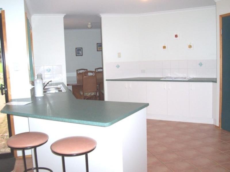 13 Orania Court, Rainbow Beach QLD 4581