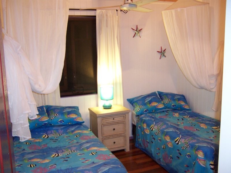 5 Naiad Court, Rainbow Beach QLD 4581