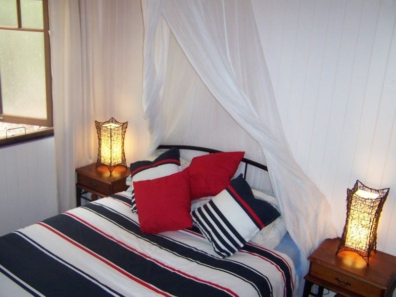 5 Naiad Court, Rainbow Beach QLD 4581