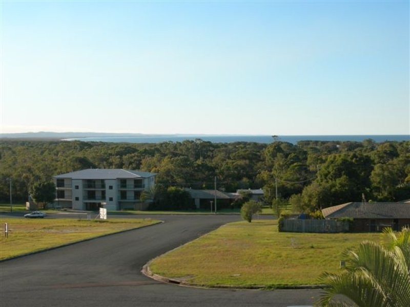 1/44 Manooka Drive, Rainbow Beach QLD 4581