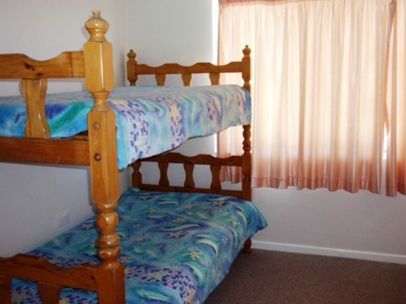 2/7 Ilmenite Street, Rainbow Beach QLD 4581