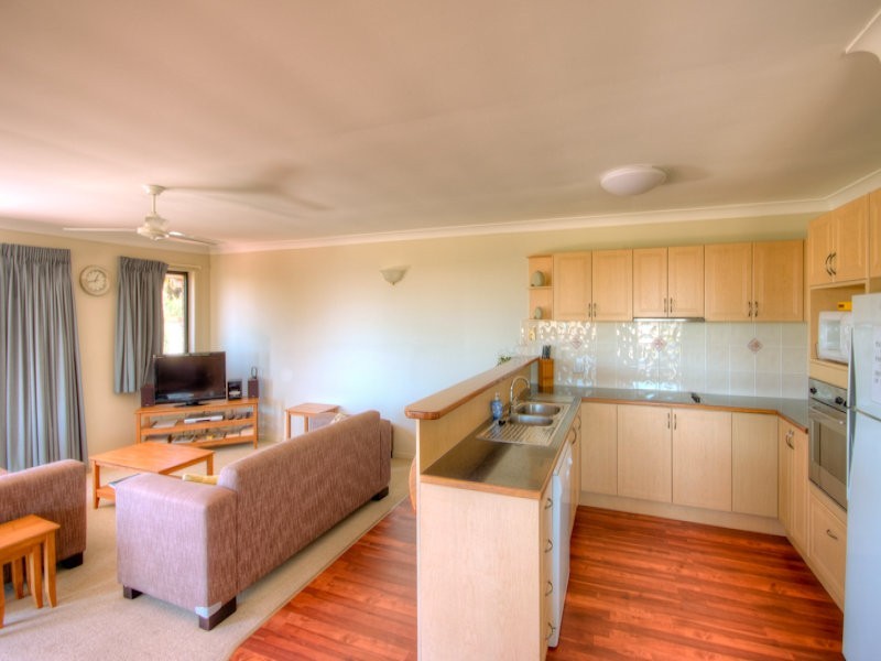 2/80 Cooloola Drive, Rainbow Beach QLD 4581