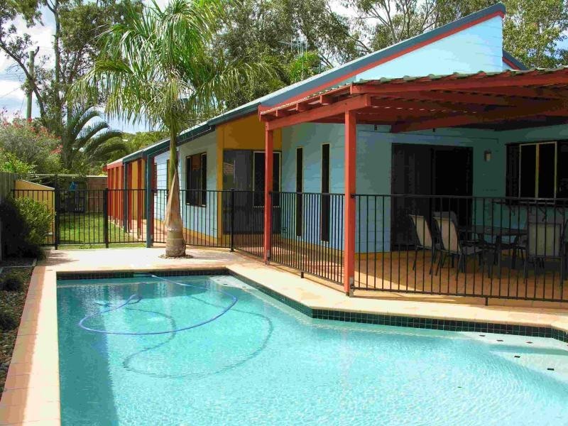 16 Double Island Drive, Rainbow Beach QLD 4581