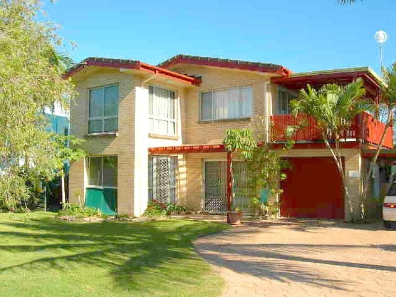 6 Spectrum Street, Rainbow Beach QLD 4581
