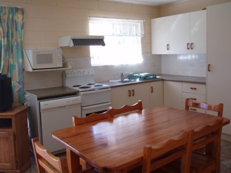 1 Ilmenite Avenue, Rainbow Beach QLD 4581