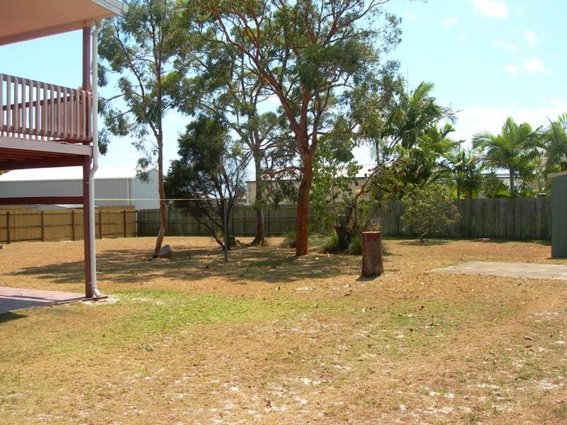 31 Bombala Crescent, Rainbow Beach QLD 4581