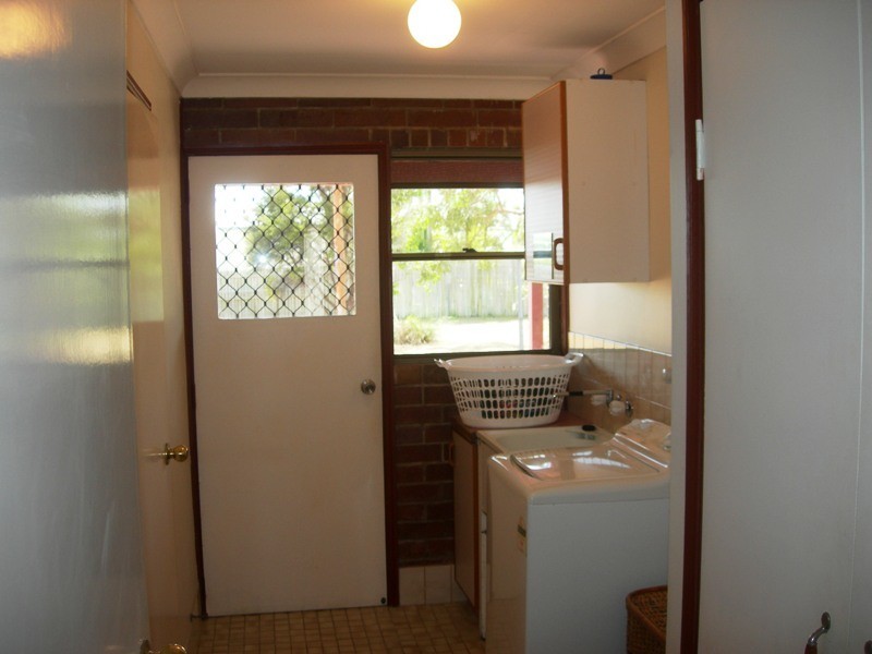 31 Bombala Crescent, Rainbow Beach QLD 4581