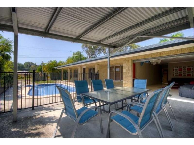 14 Double Island Drive, Rainbow Beach QLD 4581