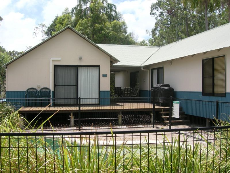 11 Satinwood Drive, Rainbow Beach QLD 4581