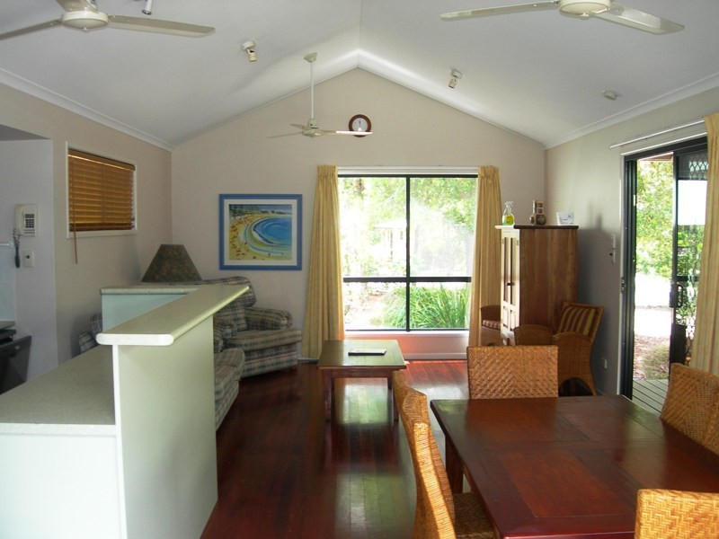 11 Satinwood Drive, Rainbow Beach QLD 4581