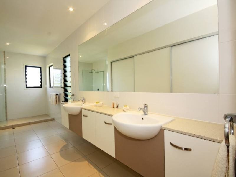 1/7-9 Spectrum Street, Rainbow Beach QLD 4581