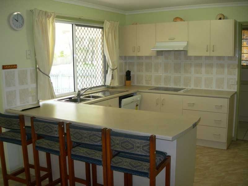 5 Kurana Street, Rainbow Beach QLD 4581