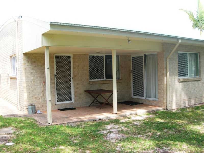 5 Kurana Street, Rainbow Beach QLD 4581